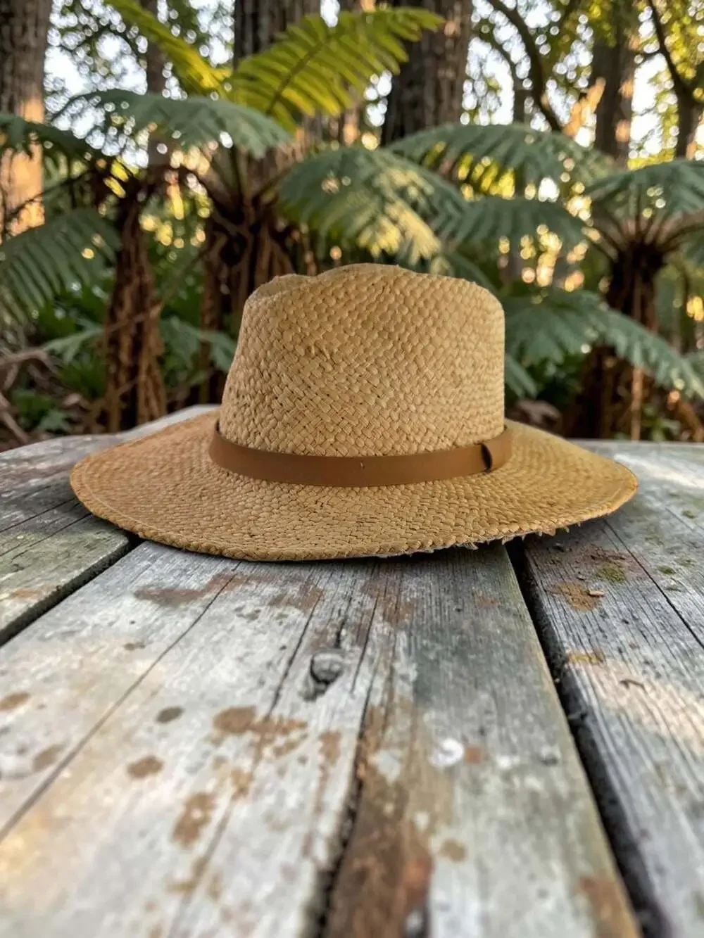Unbranded Straw Fedora Sun Hat with Faux Leather Band